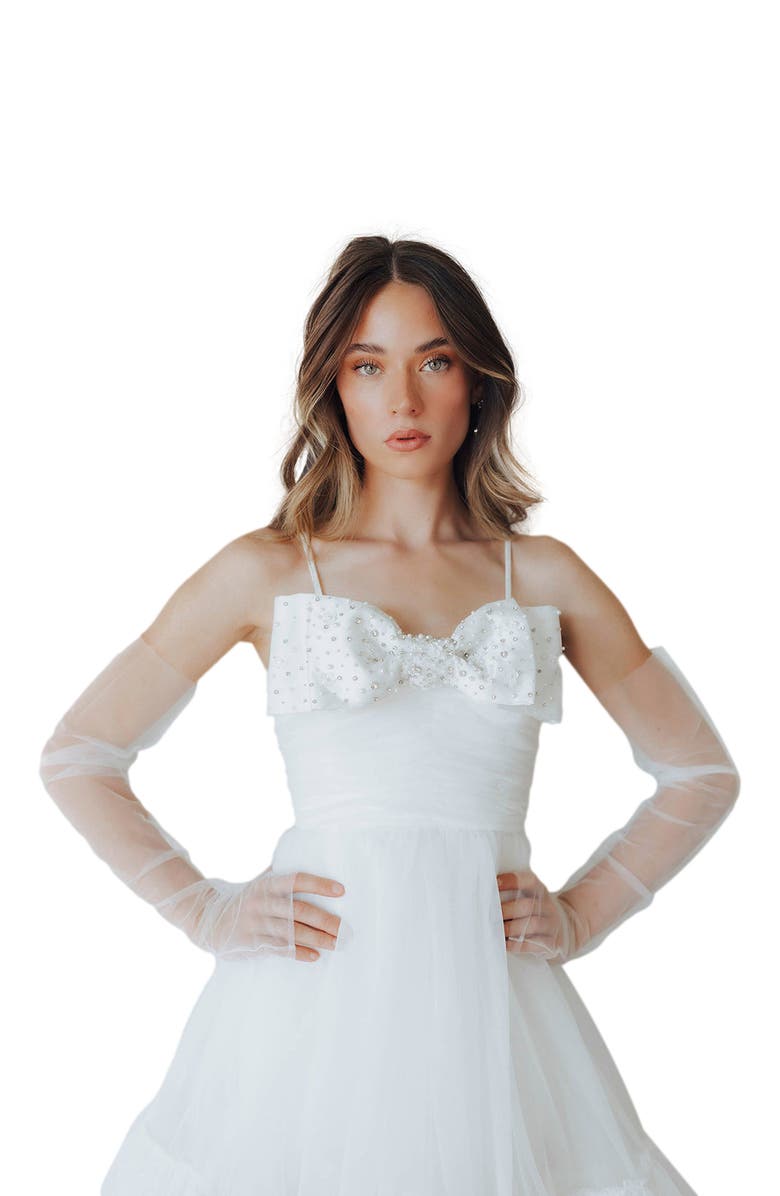 Untamed Petals Minimalist Sheer Gloves, Alternate, color, Ivory