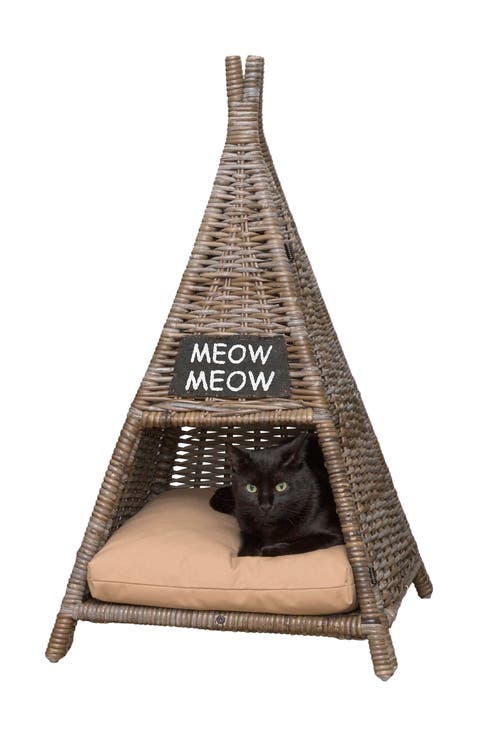 Tiki Tent 20" x 20" Coastal Handwoven Rattan Pet Bed with Machine-Washable Cushion