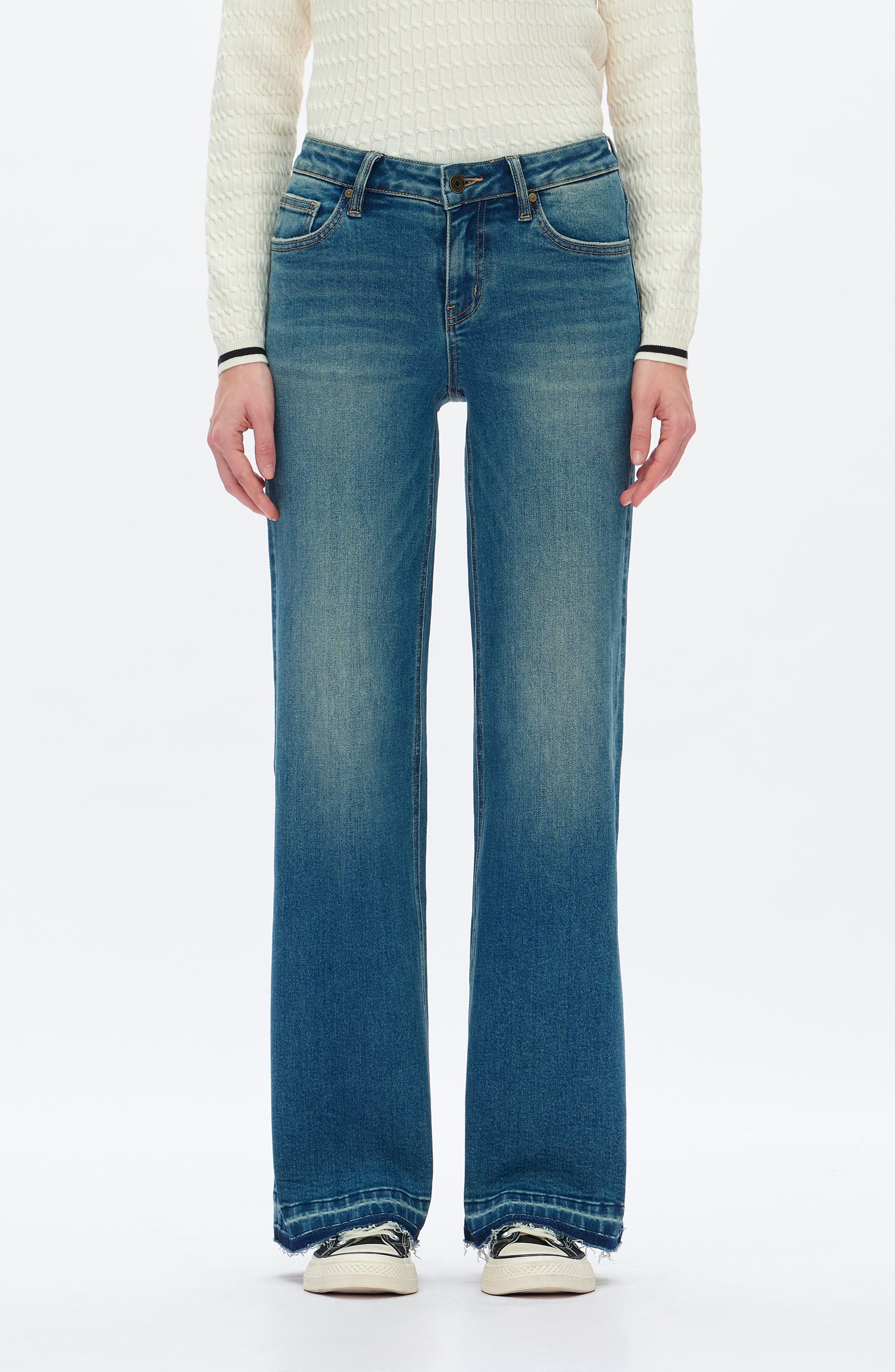 selected RETRO DARK BLUE