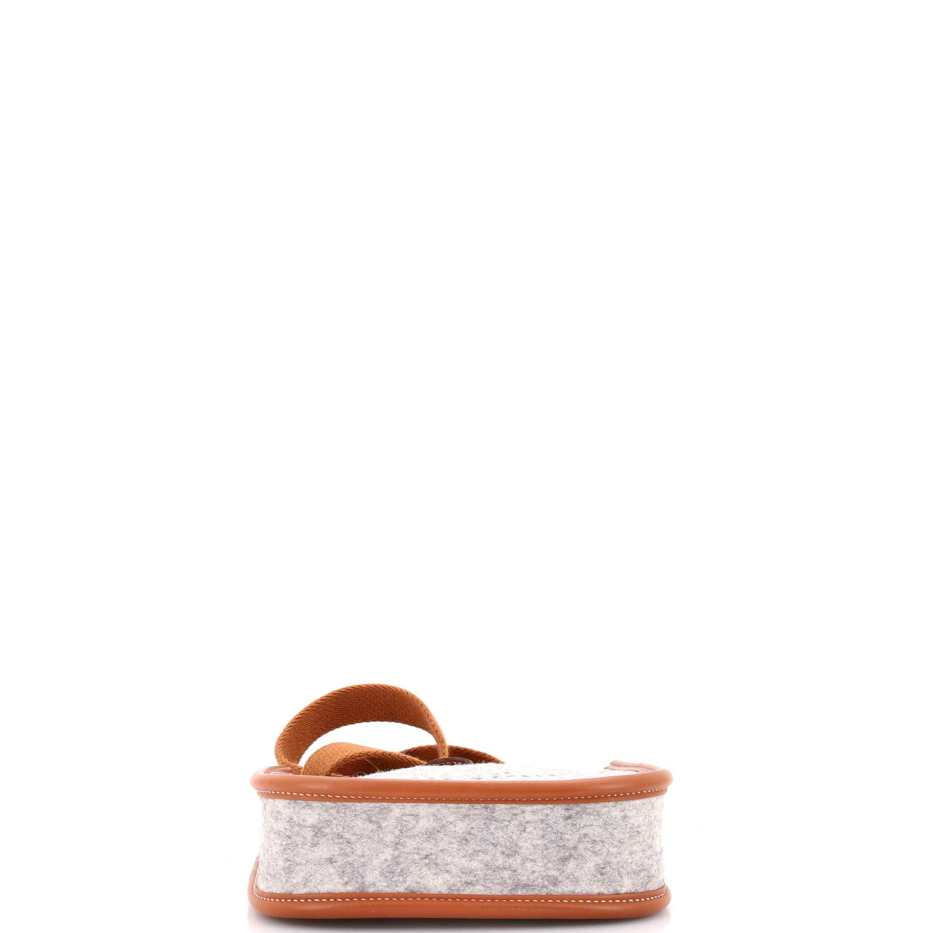 Pre-Owned Hermes Evelyne Bag Gen III Felt TPM, Alternate, color, Gris Clair