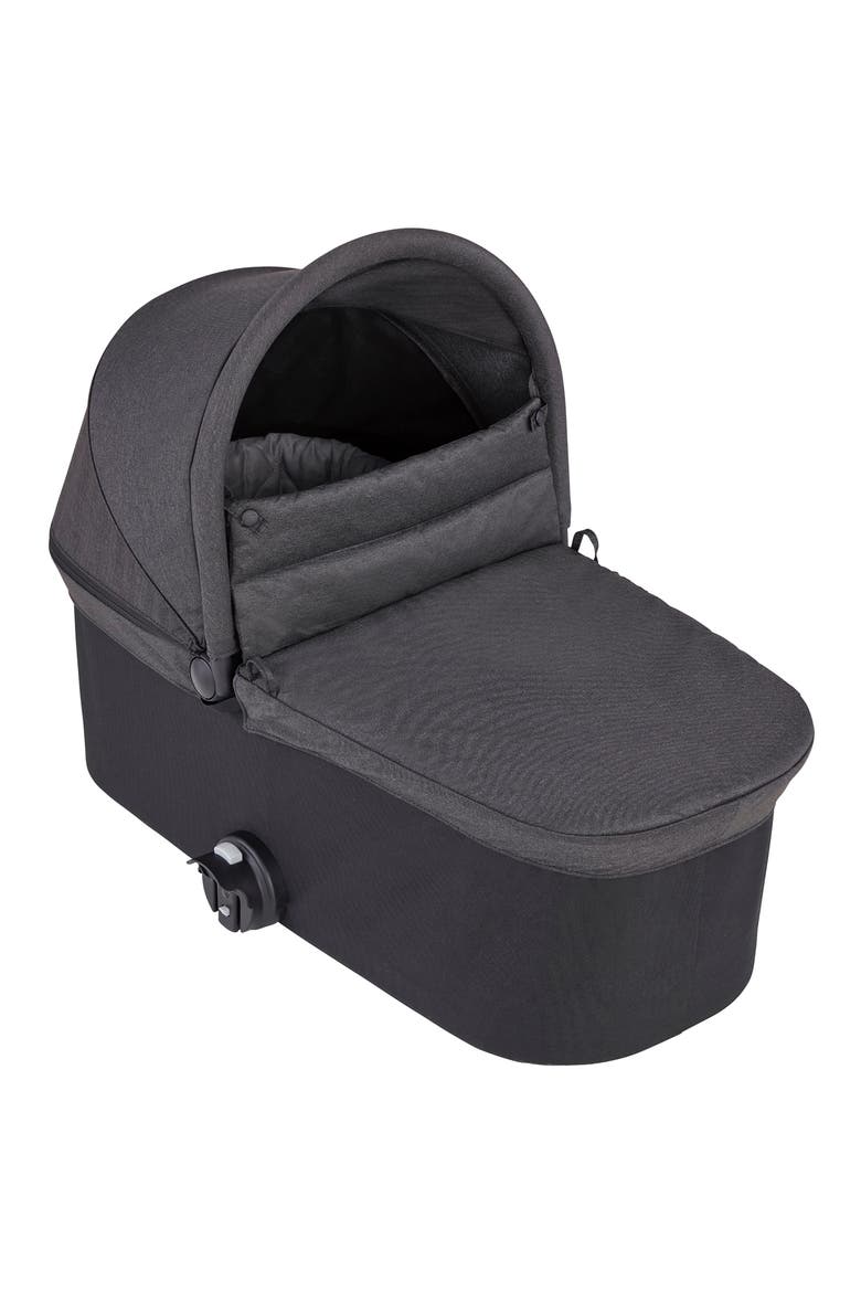 Deluxe Pram, Alternate, color, JET