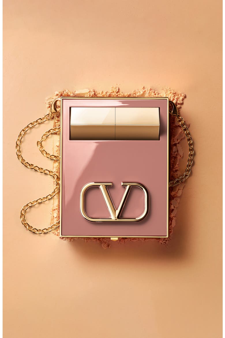 Valentino Go-Clutch Highlighter Nude Edition & Rosso Valentino