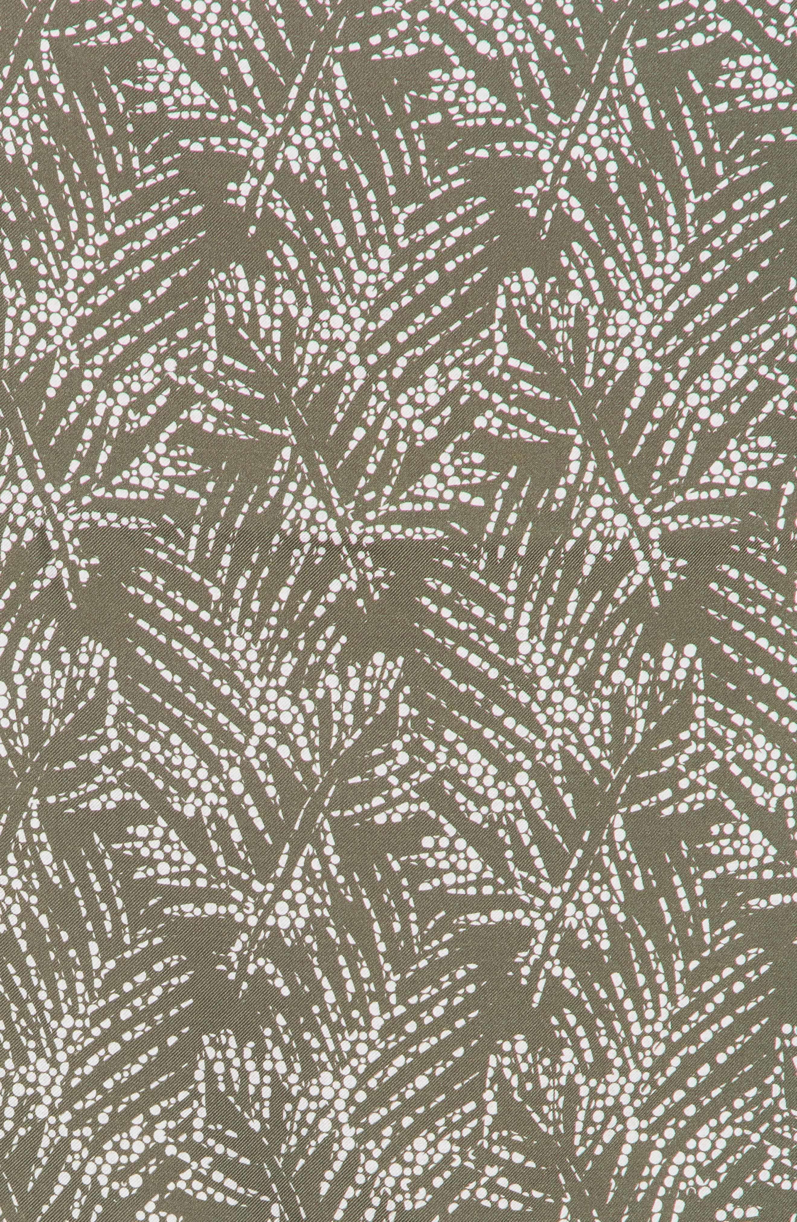 BOSS Print Silk Pocket Square
