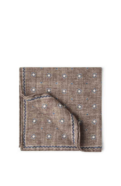 Double-face pocket square