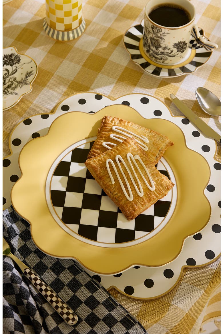 Buttercream Petal Dinner Plate, Alternate, color, YELLOW