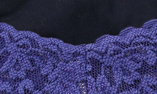 Hanky Panky Holiday Cracker Assorted 3-pack Original Rise Cotton Thongs In Multi