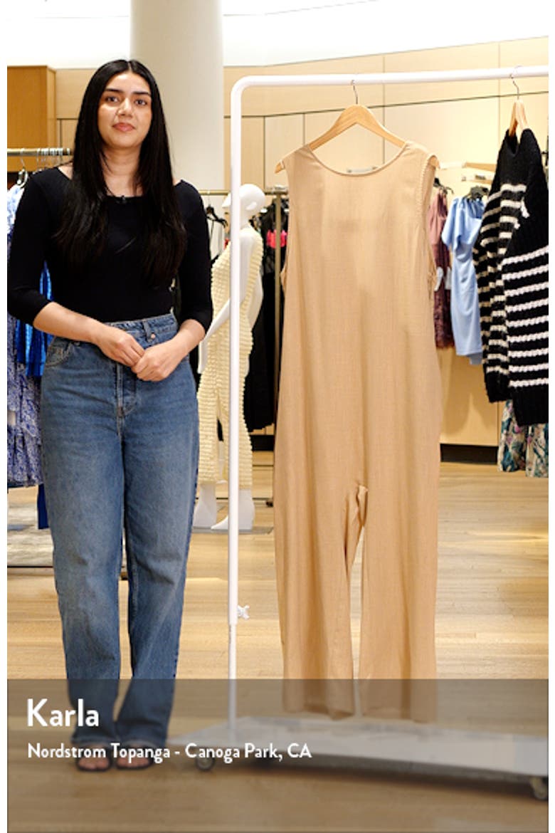 Yardlee Sleeveless Jumpsuit video