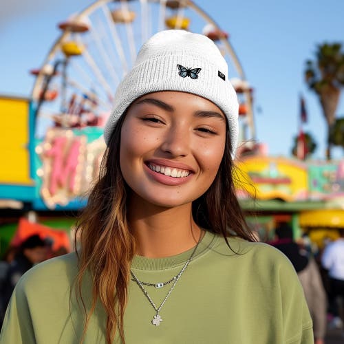 Dalix Butterfly Beanie In White