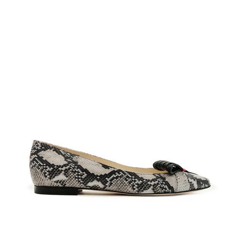 Tiannia Barnes Lady O, Main, color, Snakeskin