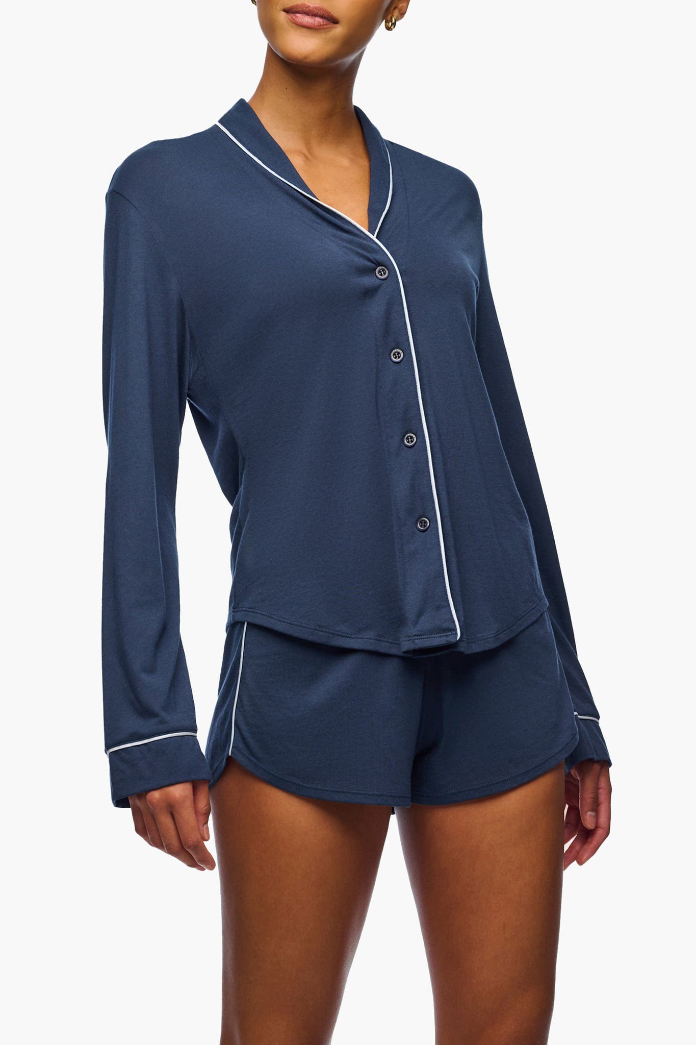 NAVY BLUE/MOON IVORY