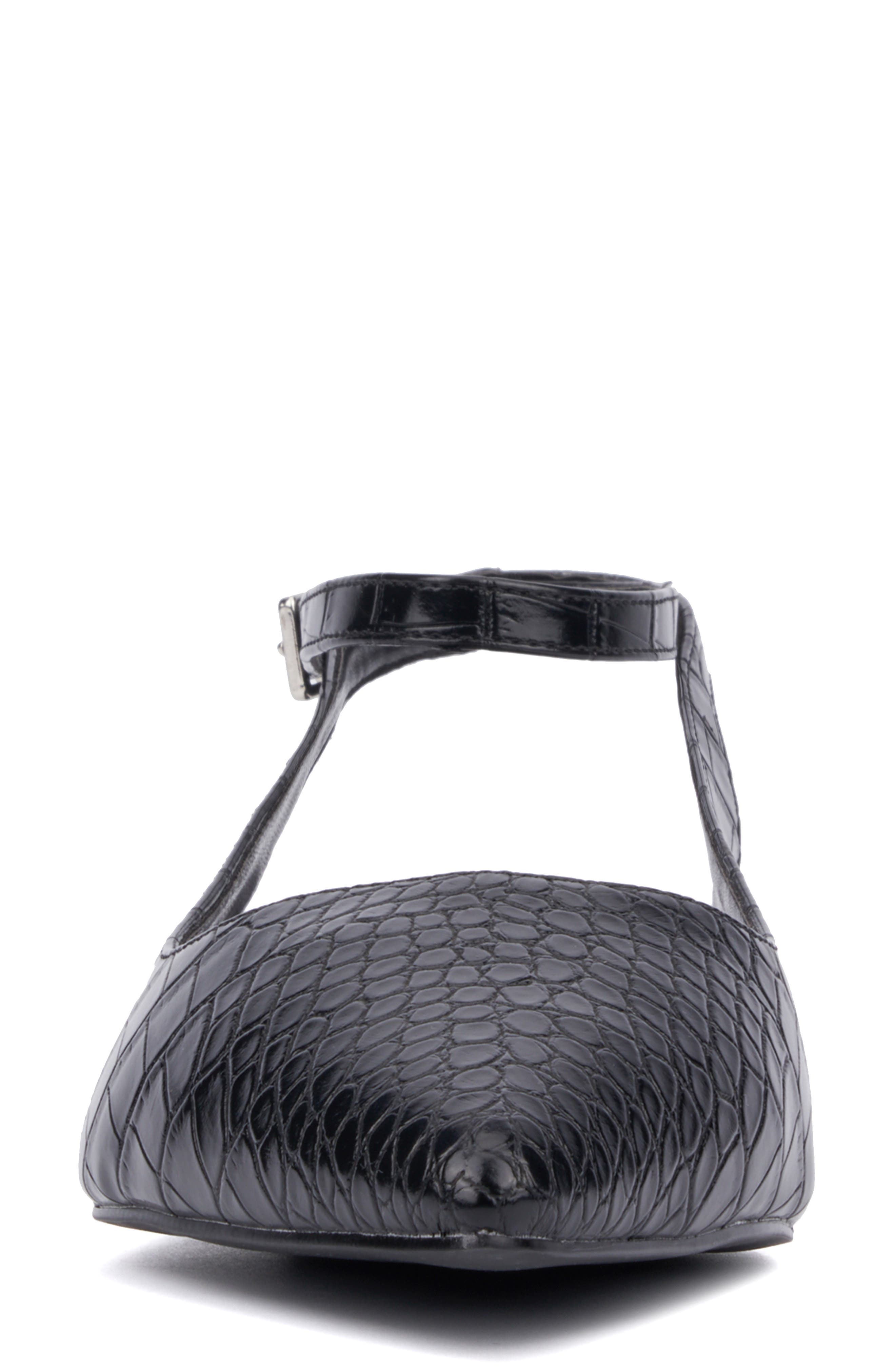 Fashion to Figure Bevelyn Pointed Toe Pump, Alternate, color, 