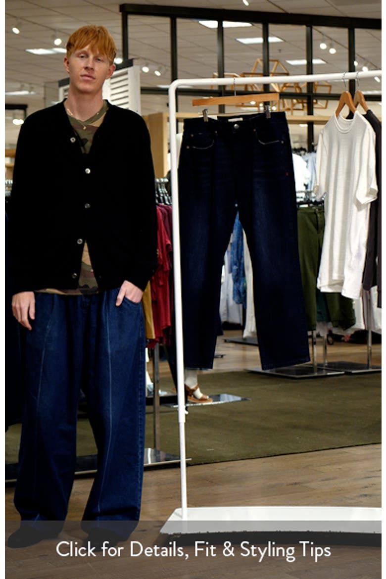 ORD Straight Fit Jeans video