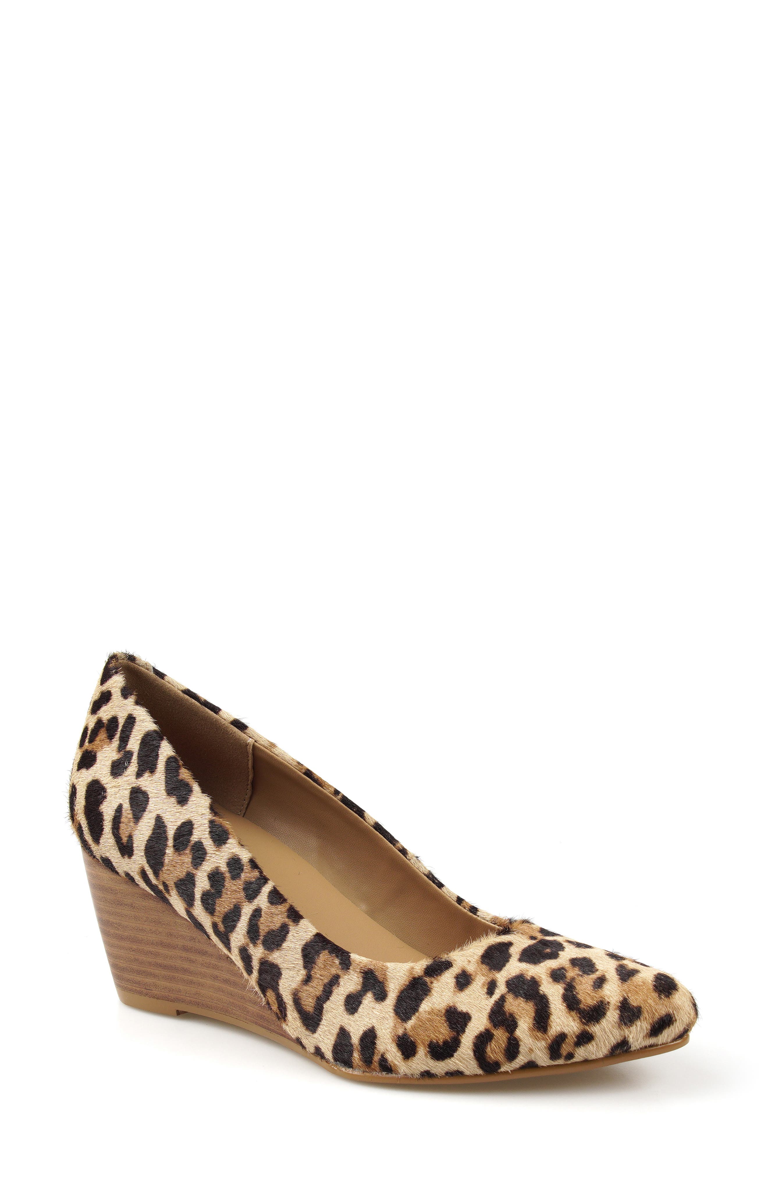  Leopard Leather