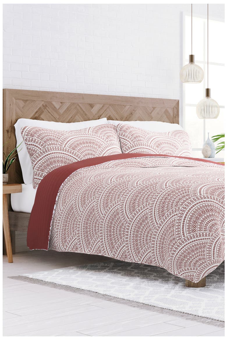 All Season Scalloped 3-Piece Down Alternative Reversible Quilt Set, Alternate, color, TERRACOTTA