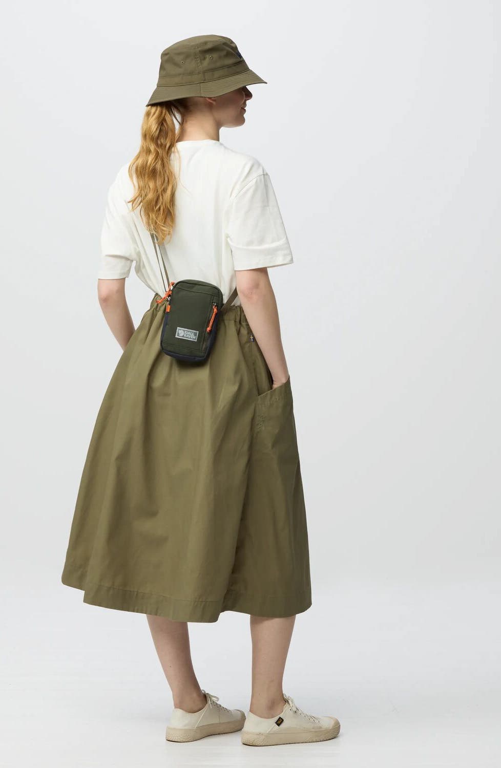 Vardag Small Crossbody Bag, Alternate, color, DEEP FOREST