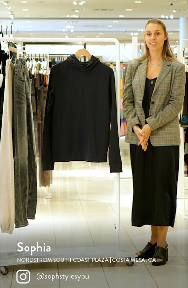 Popover Hoodie, sales video thumbnail