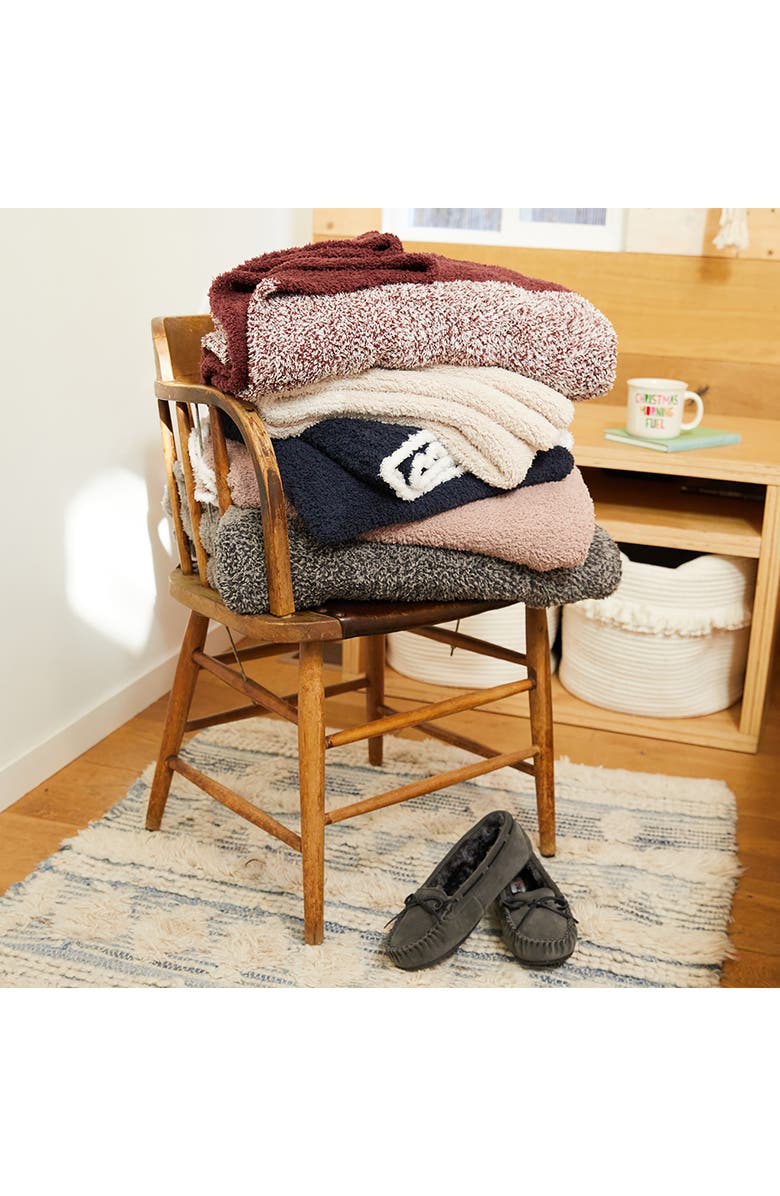 Barefoot Dreams<sup>®</sup> Barefoot Dreams CozyChic<sup>™</sup> Rib Trim Throw - 45" x 60", Alternate, color, Warm Gray/White