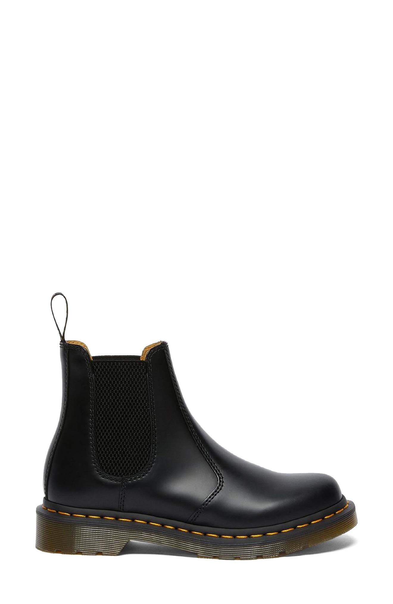 Dr. Martens 2976 Chelsea Boot, Alternate, color, 