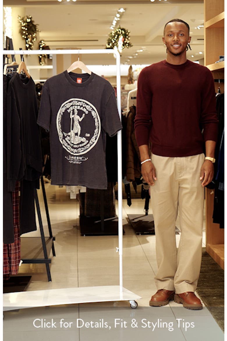 Oversize Seal Graphic T-Shirt video