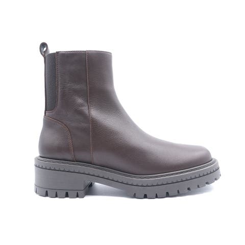 The 9-5-9 Chelsea Boot