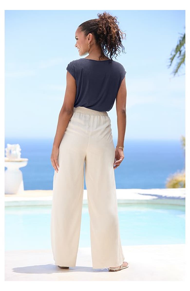 LASCANA Women's Asymmetrical Ring Detail Top, Alternate, color, Navy