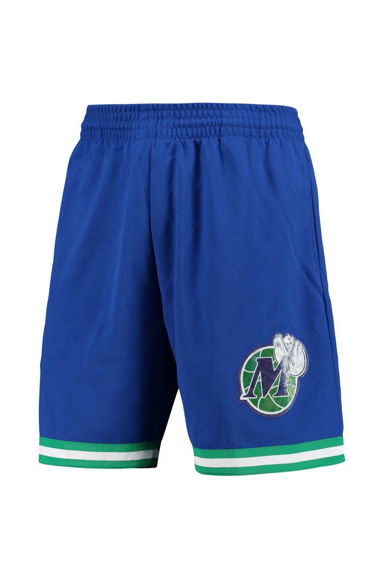 Men's Mitchell & Ness Blue Dallas Mavericks 1998 Hardwood Classics 75th Anniversary Swingman Shorts, Alternate, color, Blue