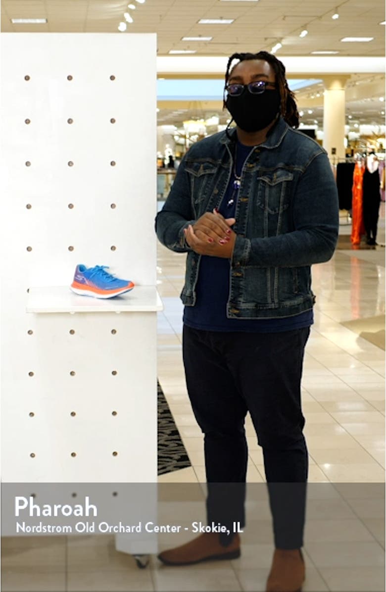 GOrun Razor Excess Running Shoe, sales video thumbnail