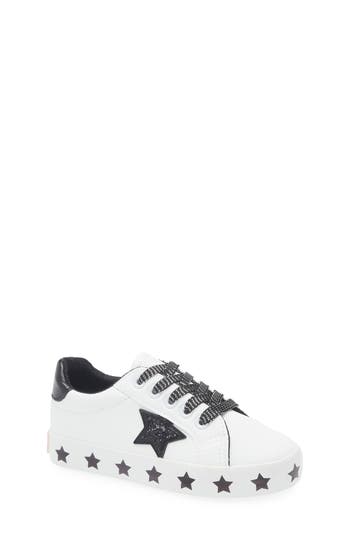Olivia Miller Kids' Metallic Heart Sneaker In White/black