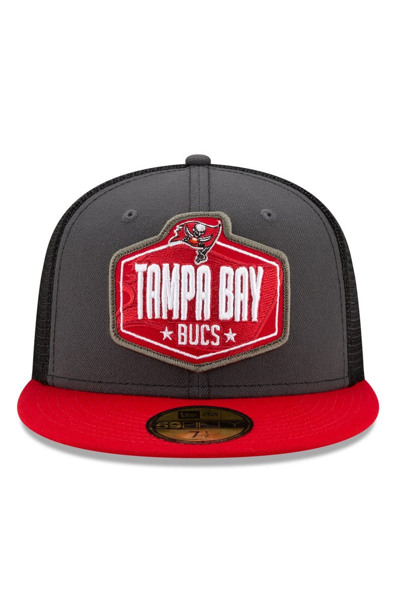 New Era Men's New Era Graphite/Red Tampa Bay Buccaneers 2021 NFL Draft On-Stage 59FIFTY Fitted Hat, Alternate, color, 