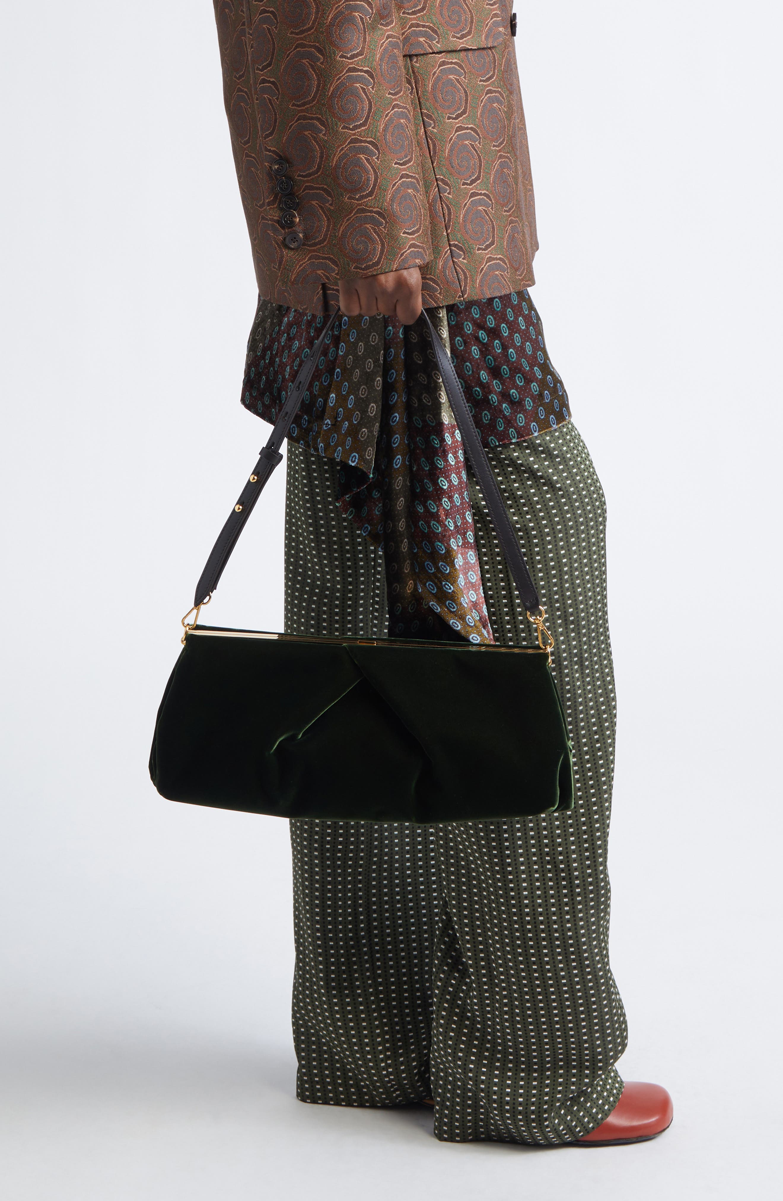 Dries Van Noten Velvet Envelope Clutch, Alternate, color, Olive