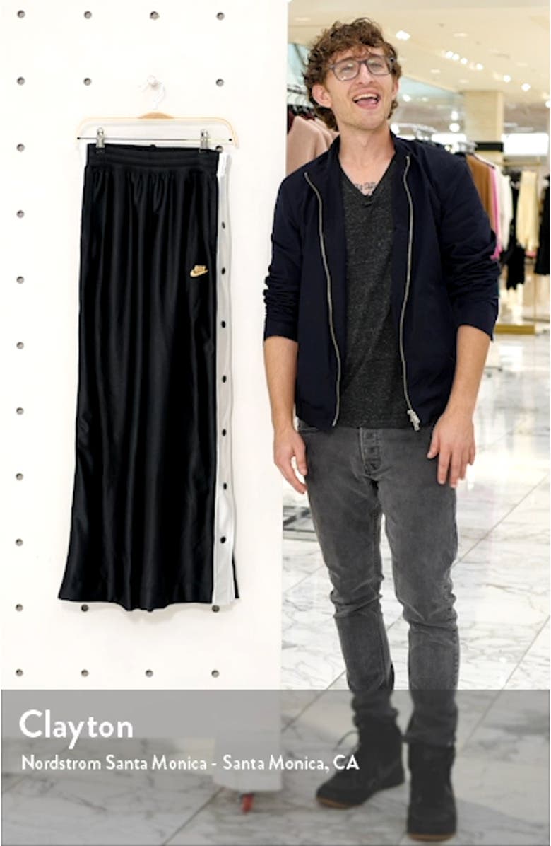 Sportswear Glam Dunk Snap Wide Leg Track Pants, sales video thumbnail