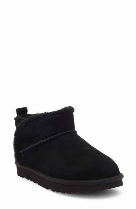 Aiyanna Classic Ultra Mini Boot
