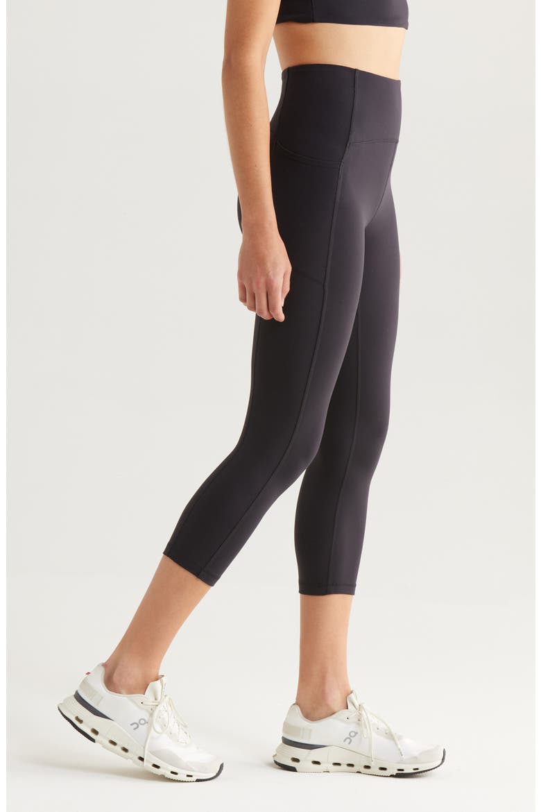 Studio Luxe High Waist Pocket Crop Leggings, Alternate, color, BLACK