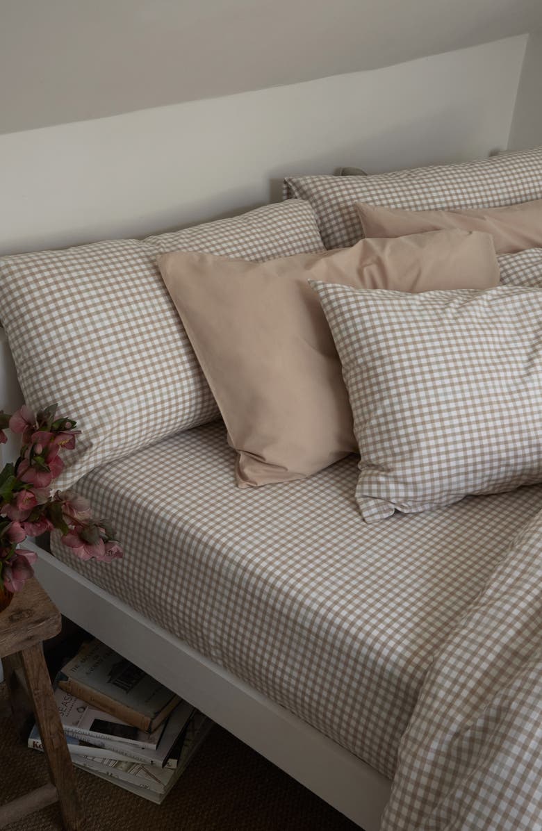 PIGLET IN BED 200 Thread Count Gingham Percale Fitted Sheet, Alternate, color, 