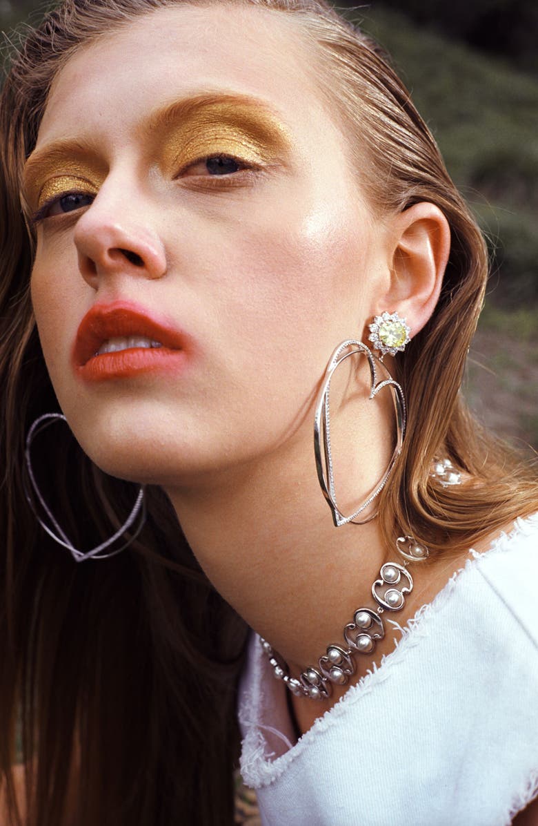 Jiwinaia Locked Heart Hoop Earrings, Alternate, color, 