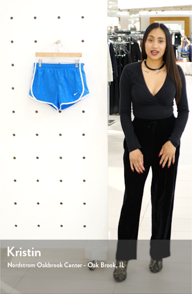 Tempo Dri-FIT Print Running Shorts, sales video thumbnail