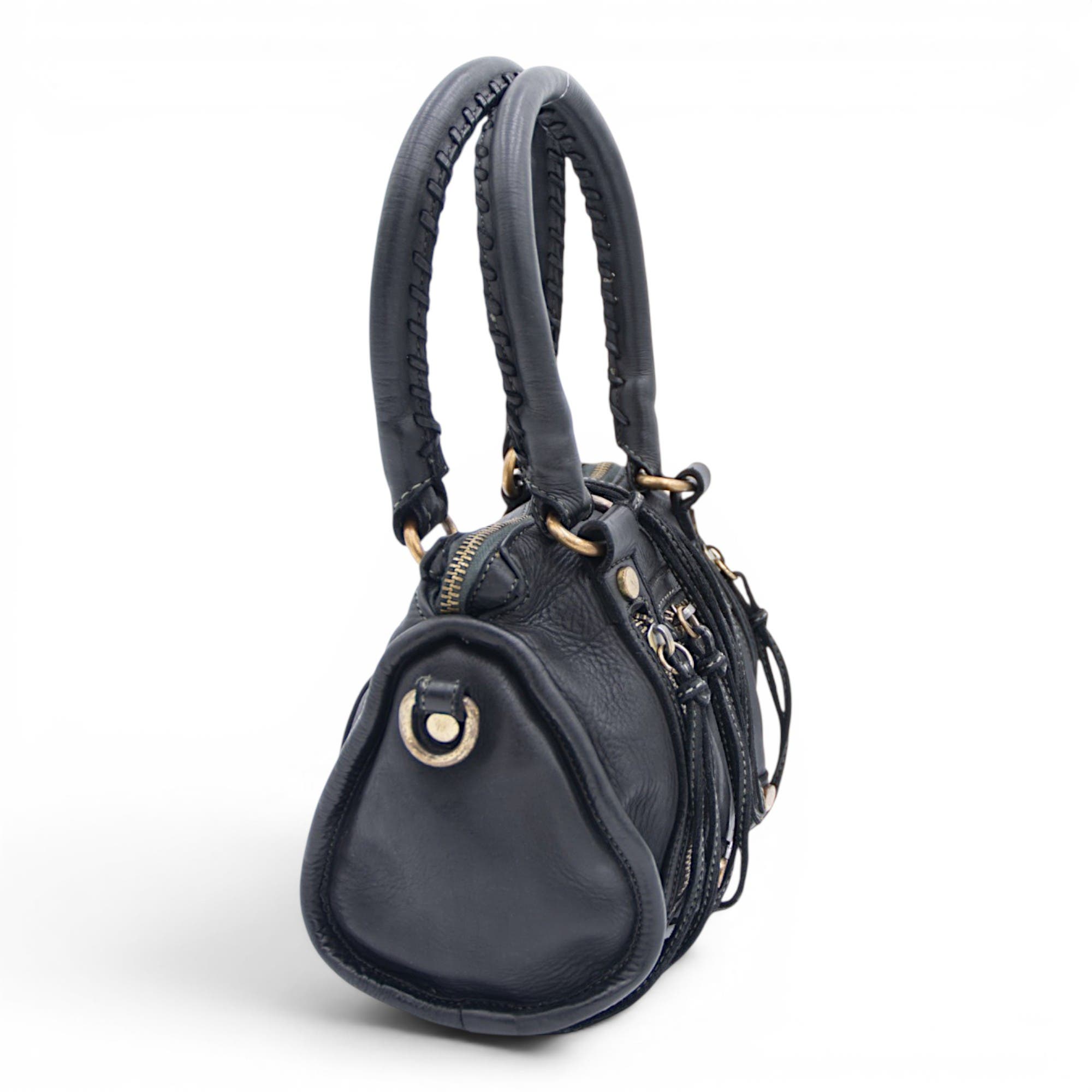 Bolsa Nova Handbags Small Pocket Satchel, Alternate, color, Black