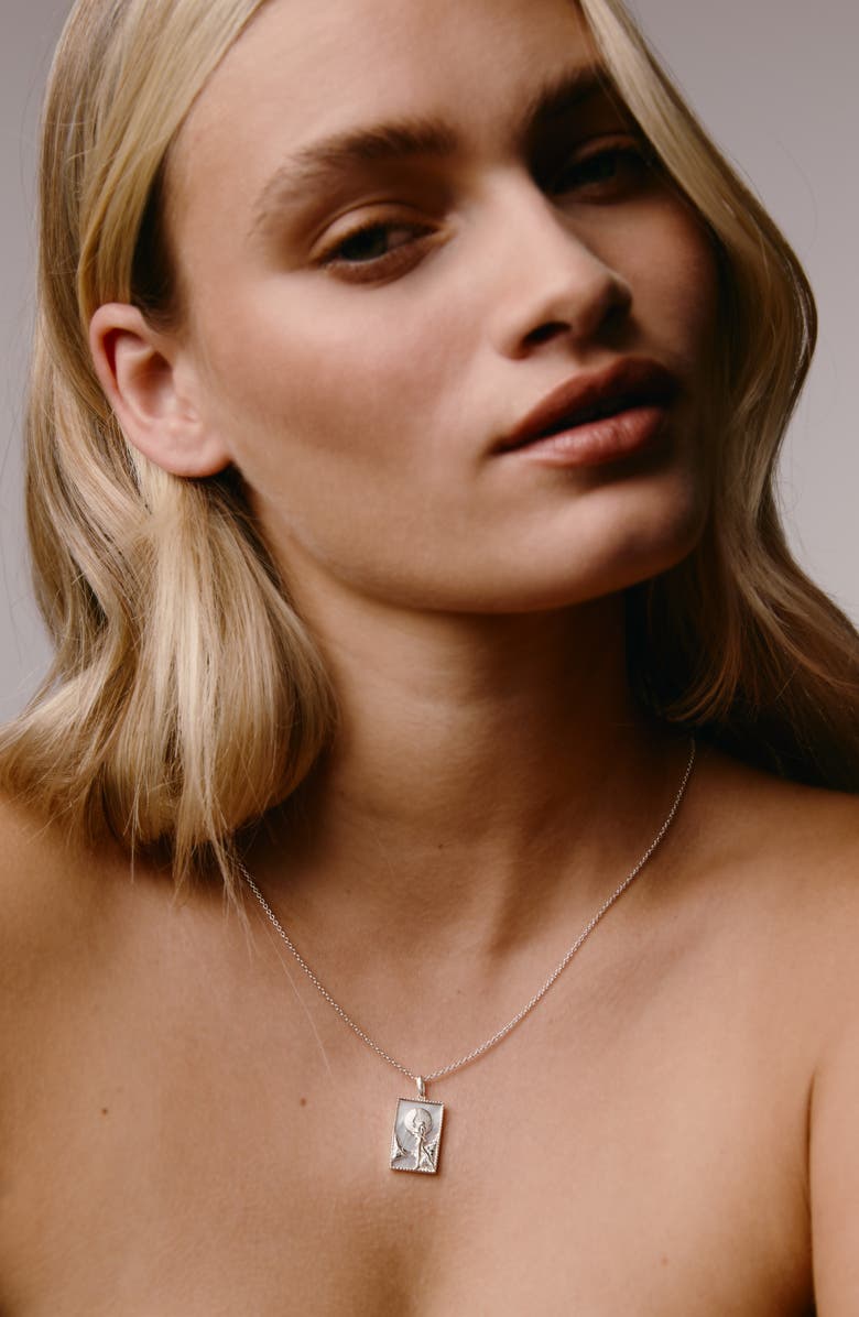 Freya Rose Rectangle Silver Woman
Moon Necklace, Alternate, color, Silver