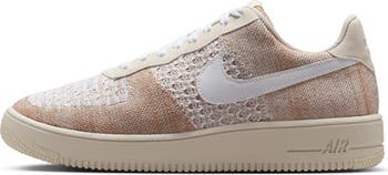 Air Force 1 Flyknit 2.0 Basketball Sneaker