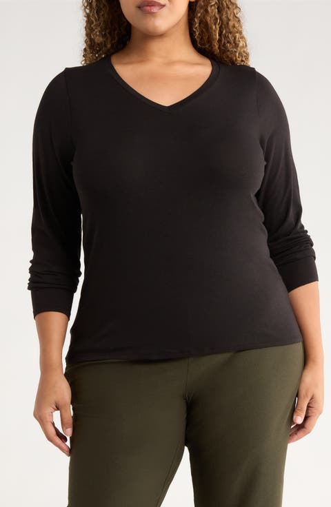 V-Neck Long Sleeve T-Shirt (Plus)