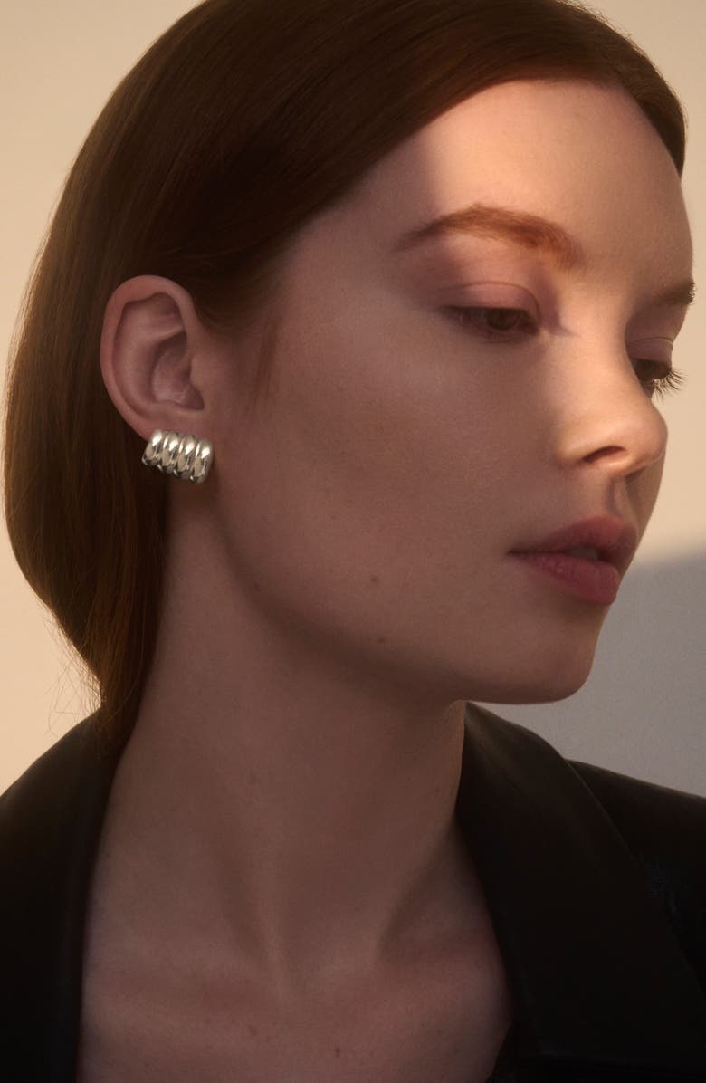 Lady Grey Scala Huggie Hoop Earrings, Alternate, color, Silver