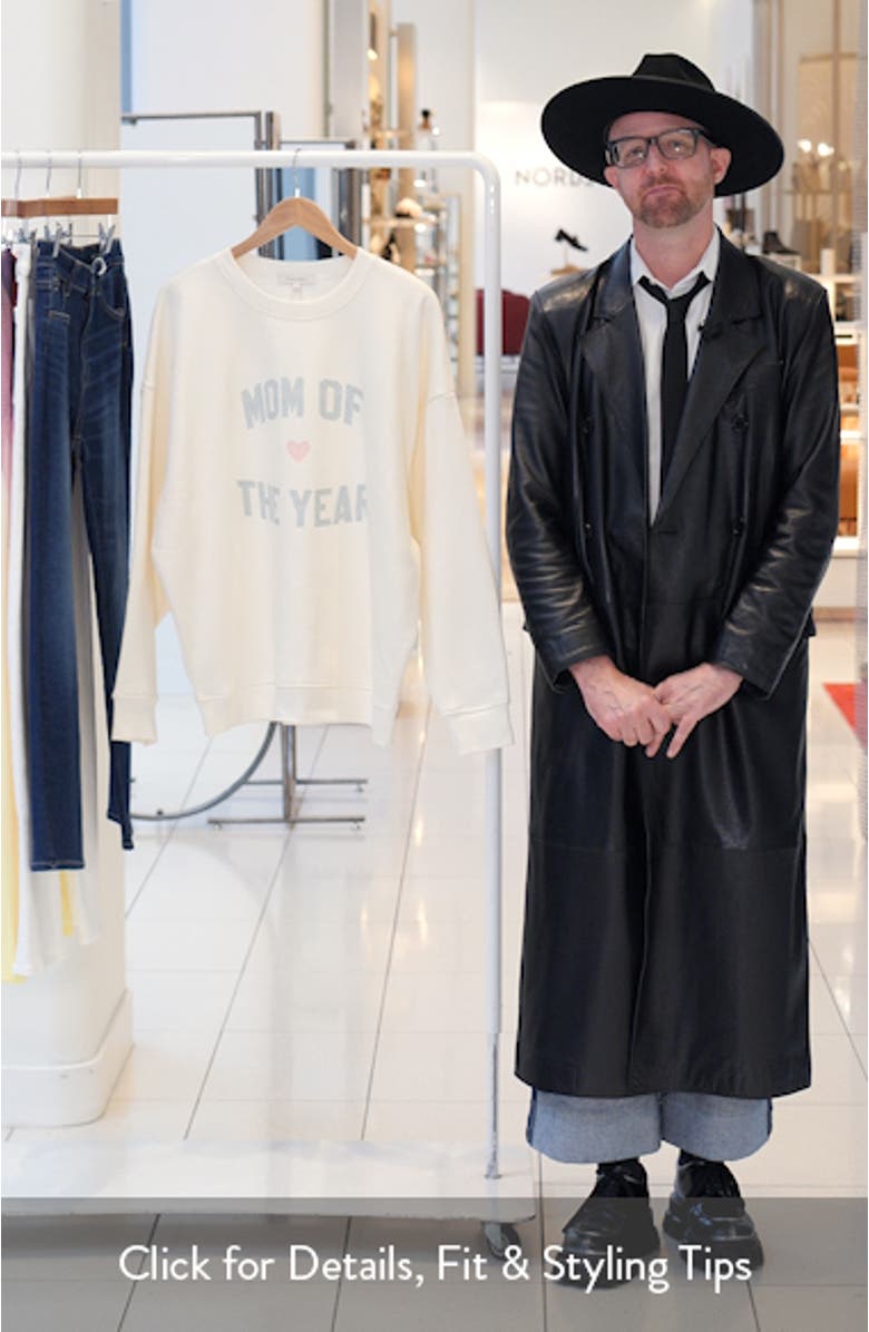 The Mom of the Year Sweatshirt, sales video thumbnail