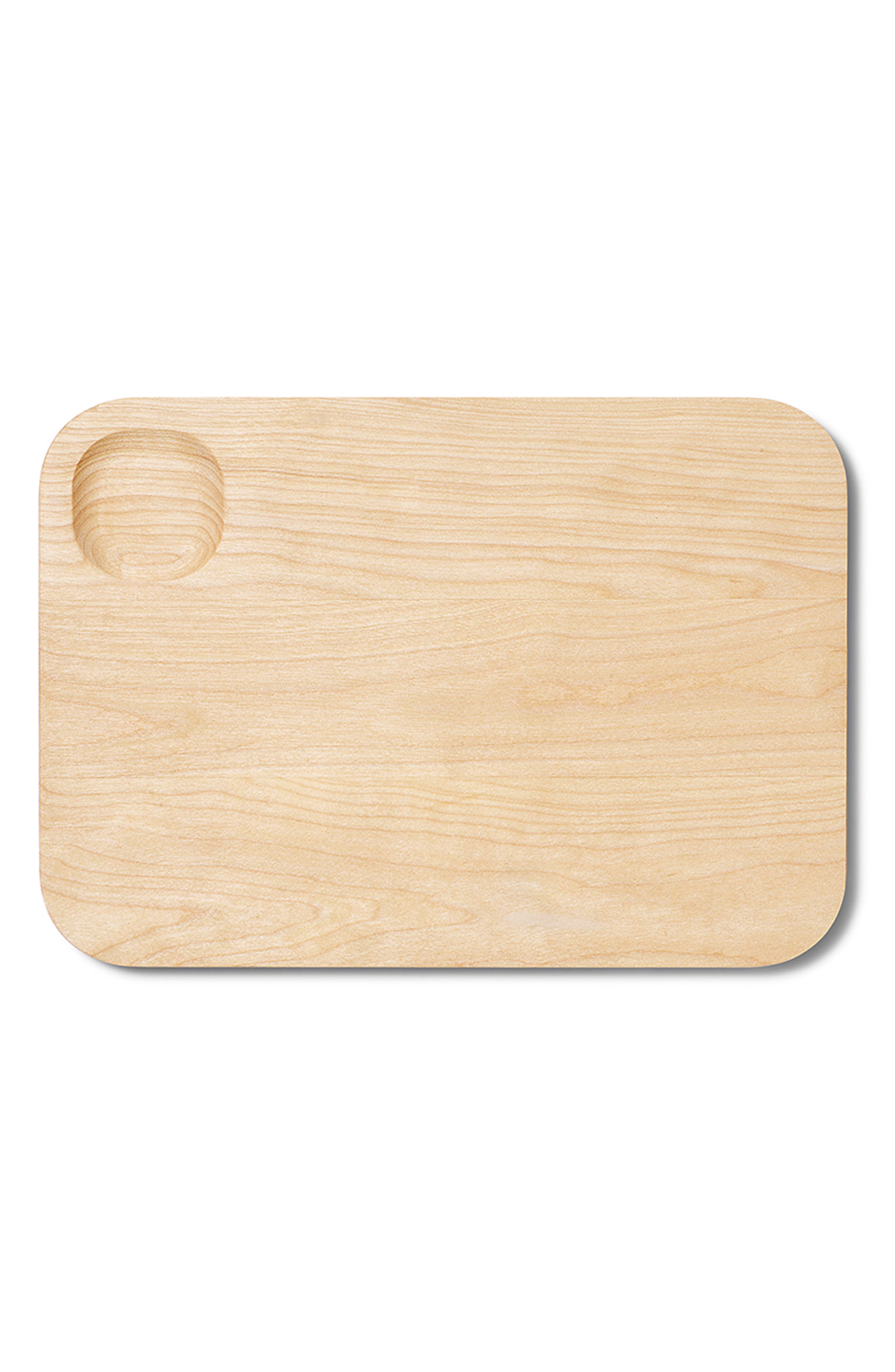 CARAWAY Small Birch Cutting Board in Brown 