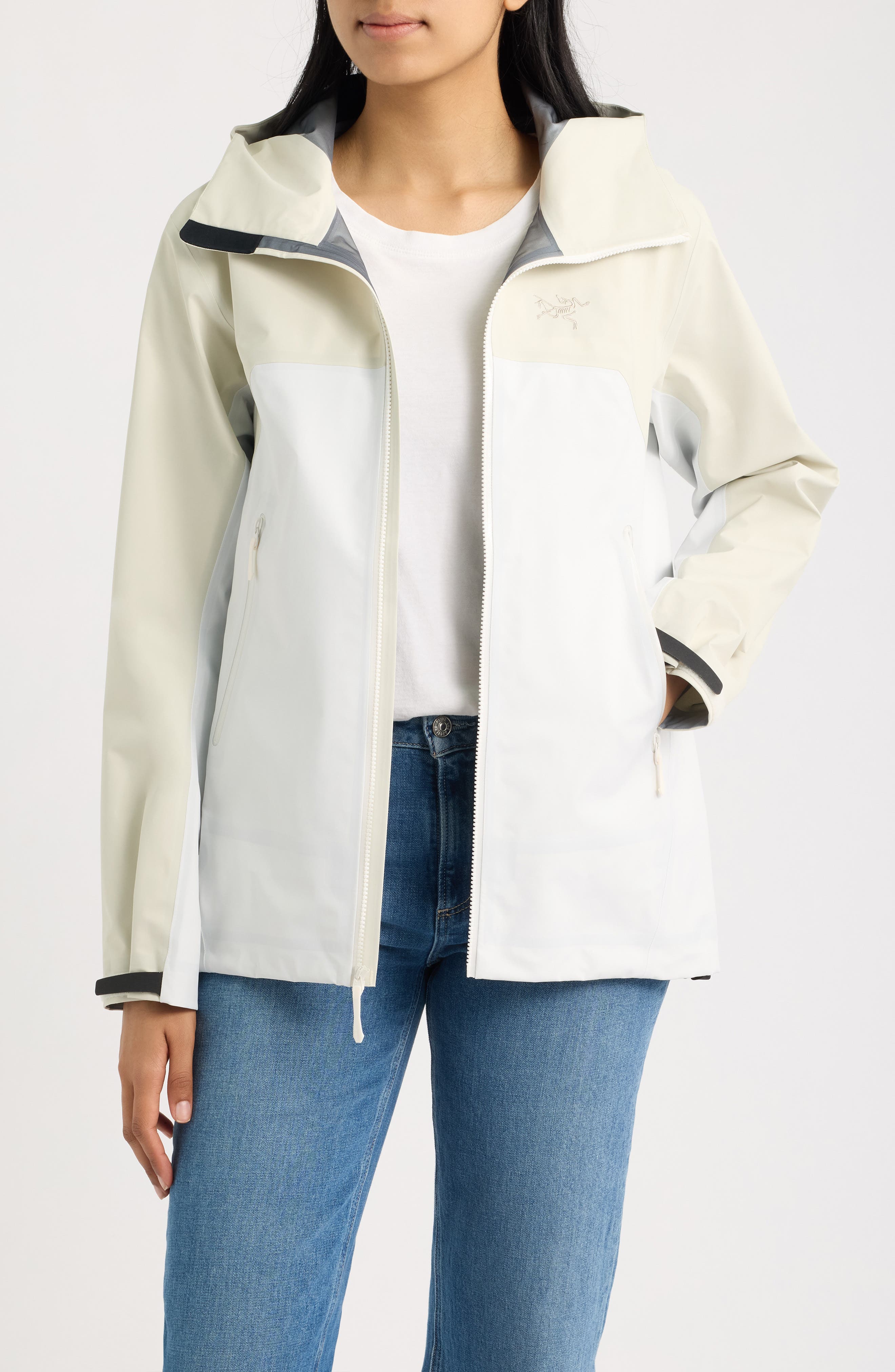 selected SEA SALT / ARCTIC SILK
