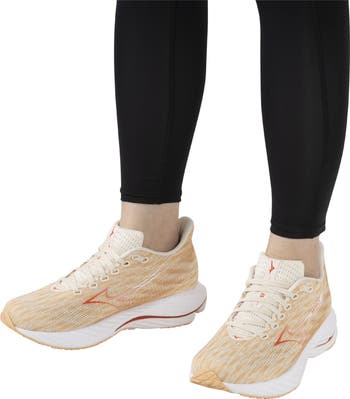 Wave Rider 28 Running Shoe