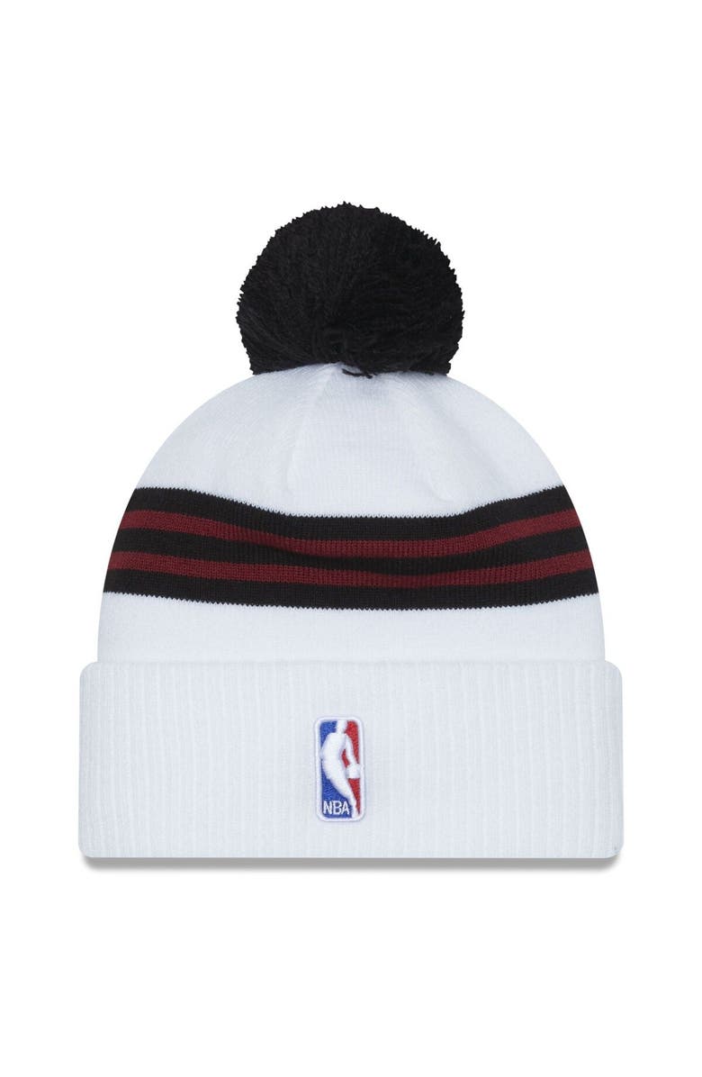 New Era Men's New Era White Chicago Bulls 2022/23 City Edition Official Cuffed Pom Knit Hat, Alternate, color,