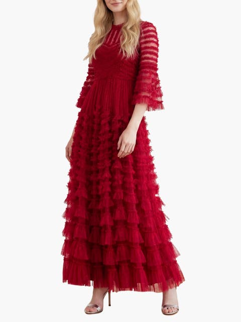 La Vie En Rose Round Neck Gown