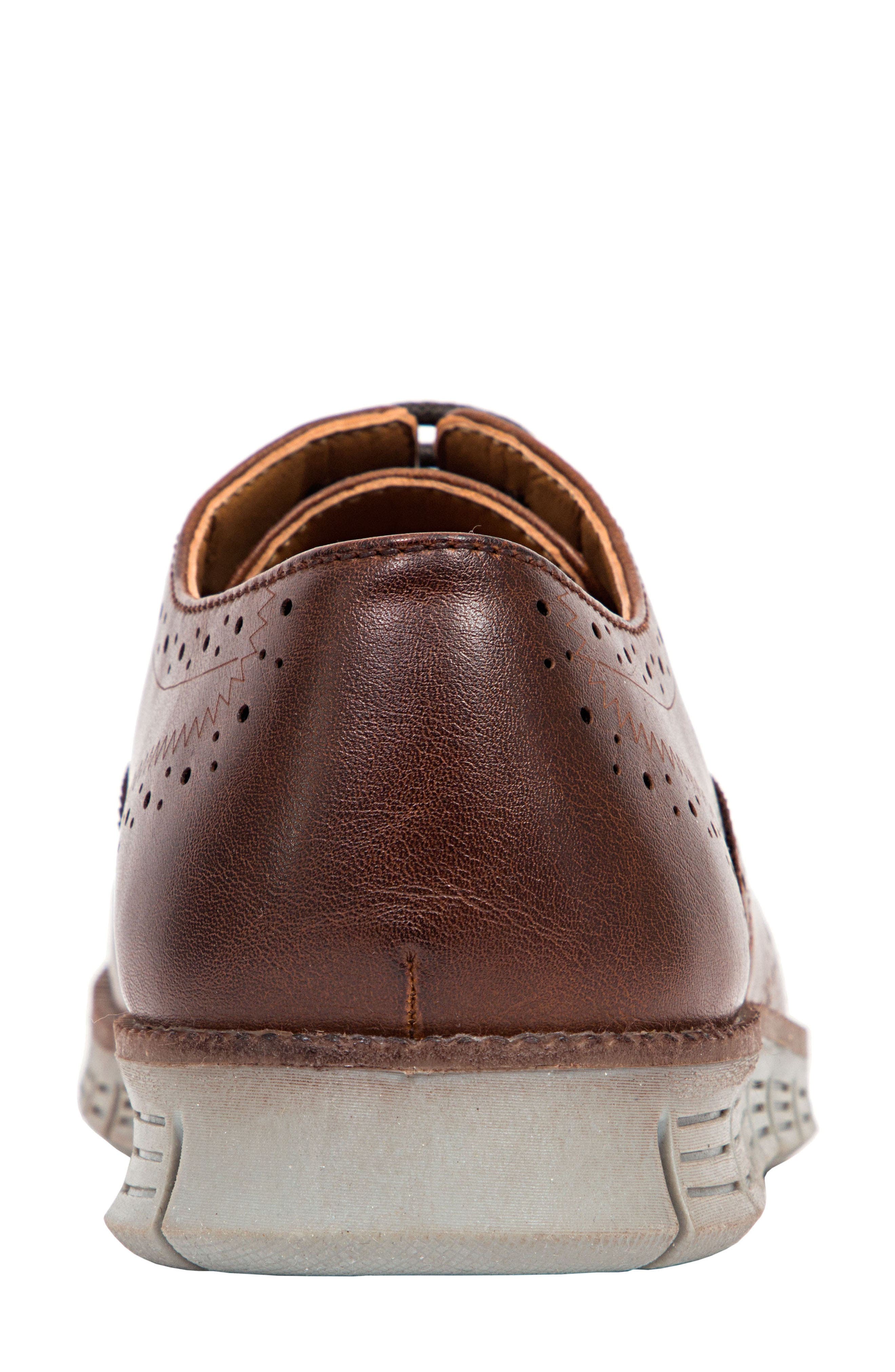 Deer Stags Benton Jr. Classic Lace-Up Wingtip Hybrid Sneaker Dress Comfort Oxford, Alternate, color, Brown/Grey