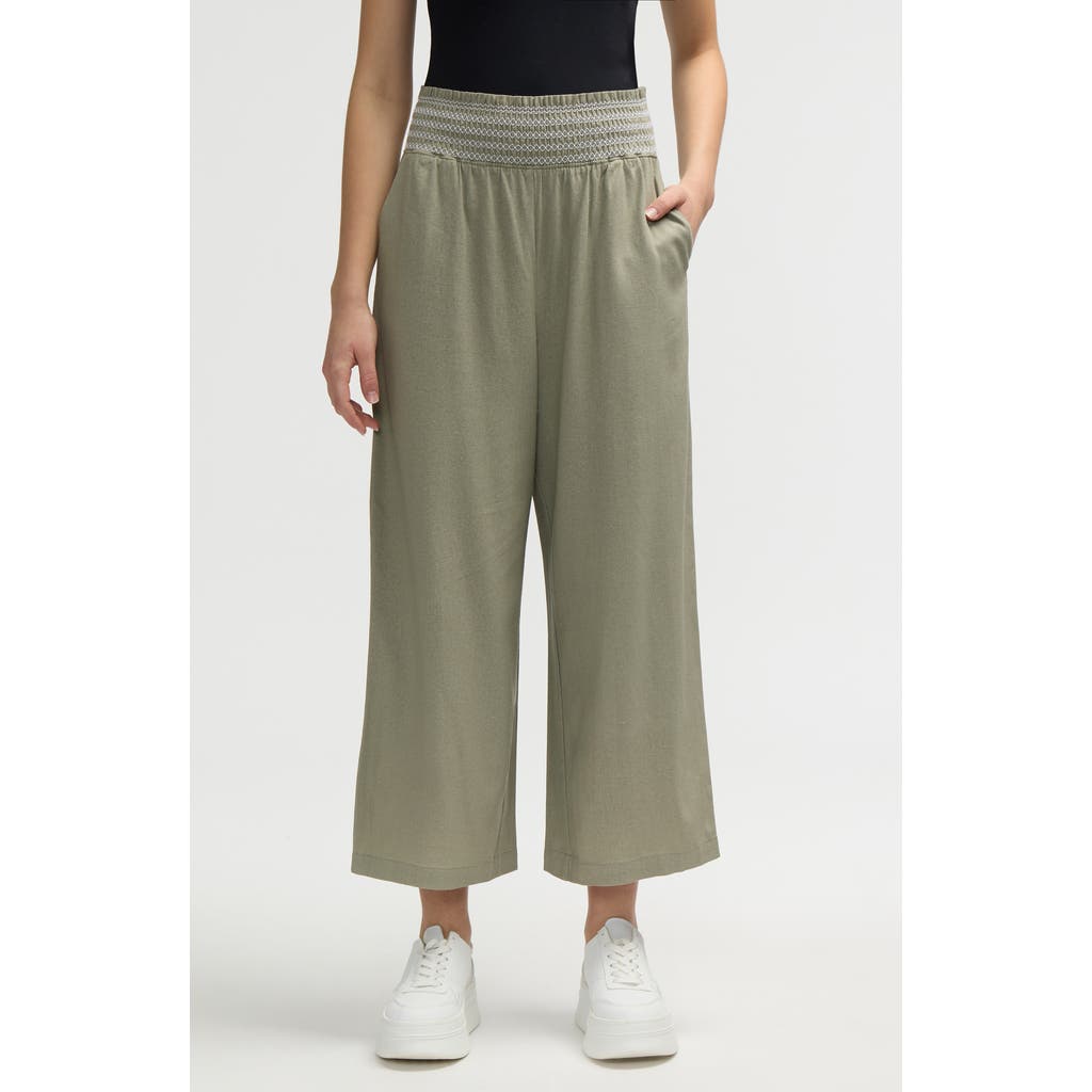 Nvlt Smocked Waist Cropped Pants In Sage