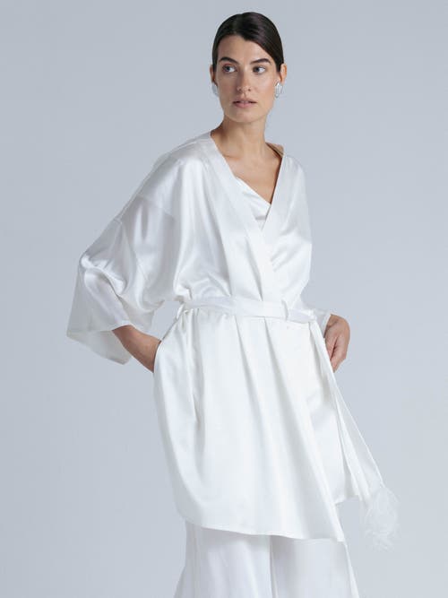 Alas Silk 3/4 Sleeve Dressing Gown In White